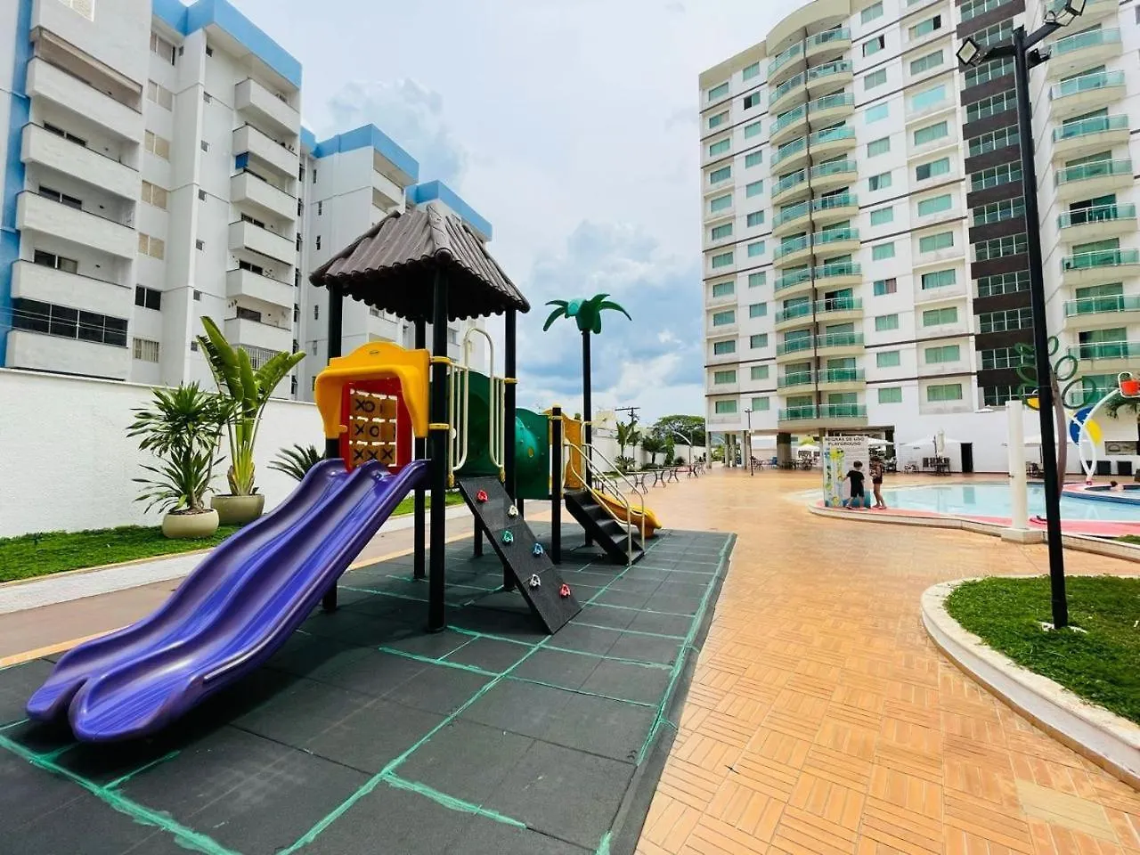 ***  Riviera Flats Hotel Caldas Novas Brasil